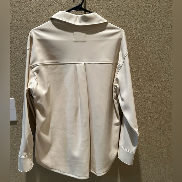 Abercrombie & Fitch Oversized Vegan Leather Jacket/Shirt - Picture 2 of 3